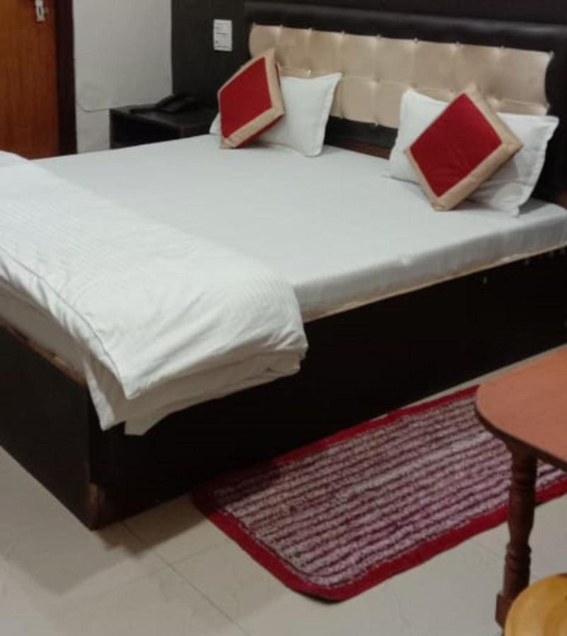 Dhaulpur Jaya Palace Hotel By Wb Inn المظهر الخارجي الصورة